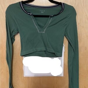 Green Long Sleeve Crop Top
